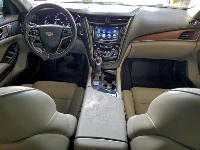 Cadillac CTS Image 10