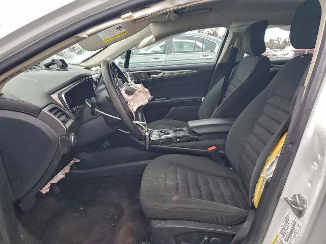 Ford Fusion Se Image 6