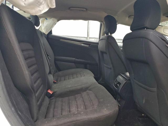 Ford Fusion Se Image 10