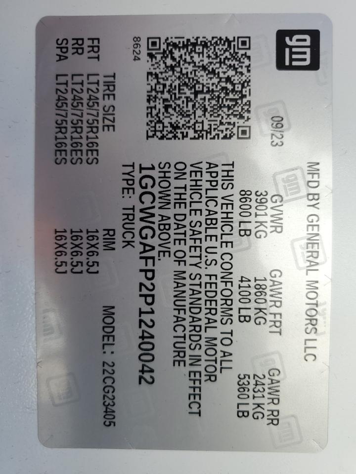 Chevrolet Express Image 4