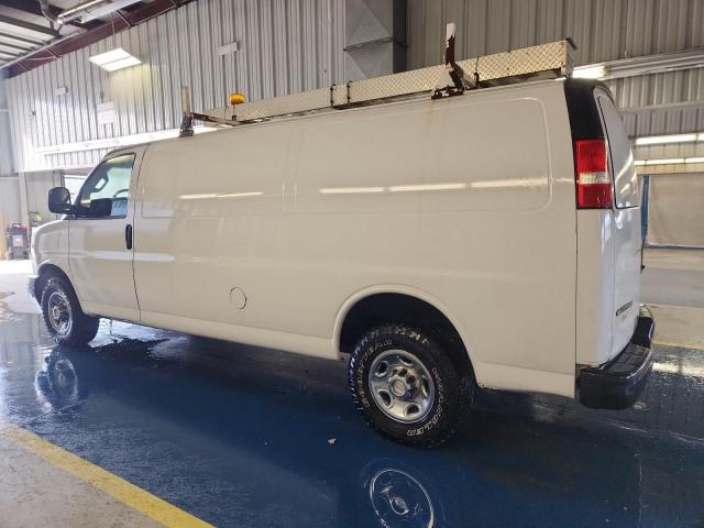 Chevrolet Express Image 11