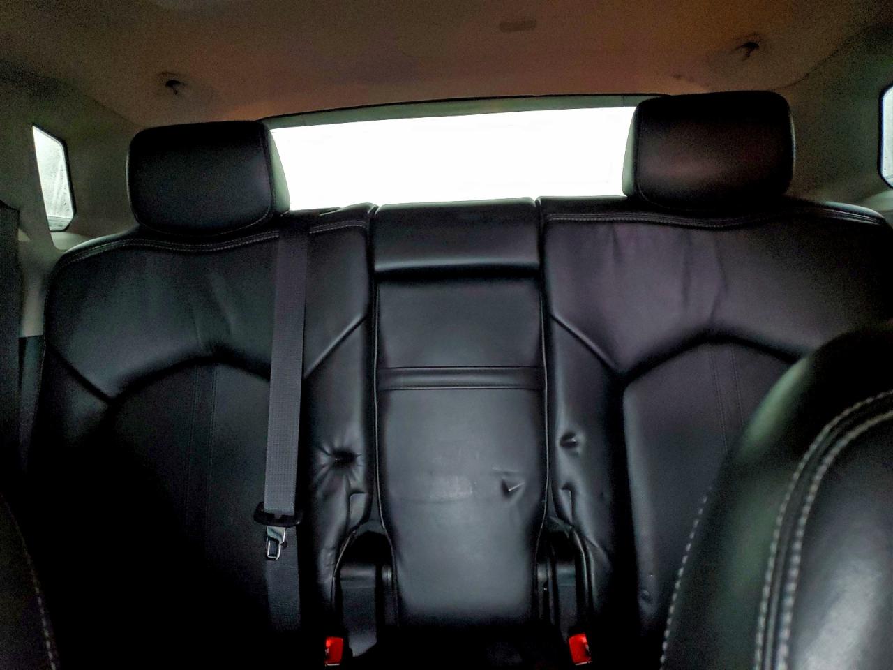 Cadillac SRX Performance Collection Image 13