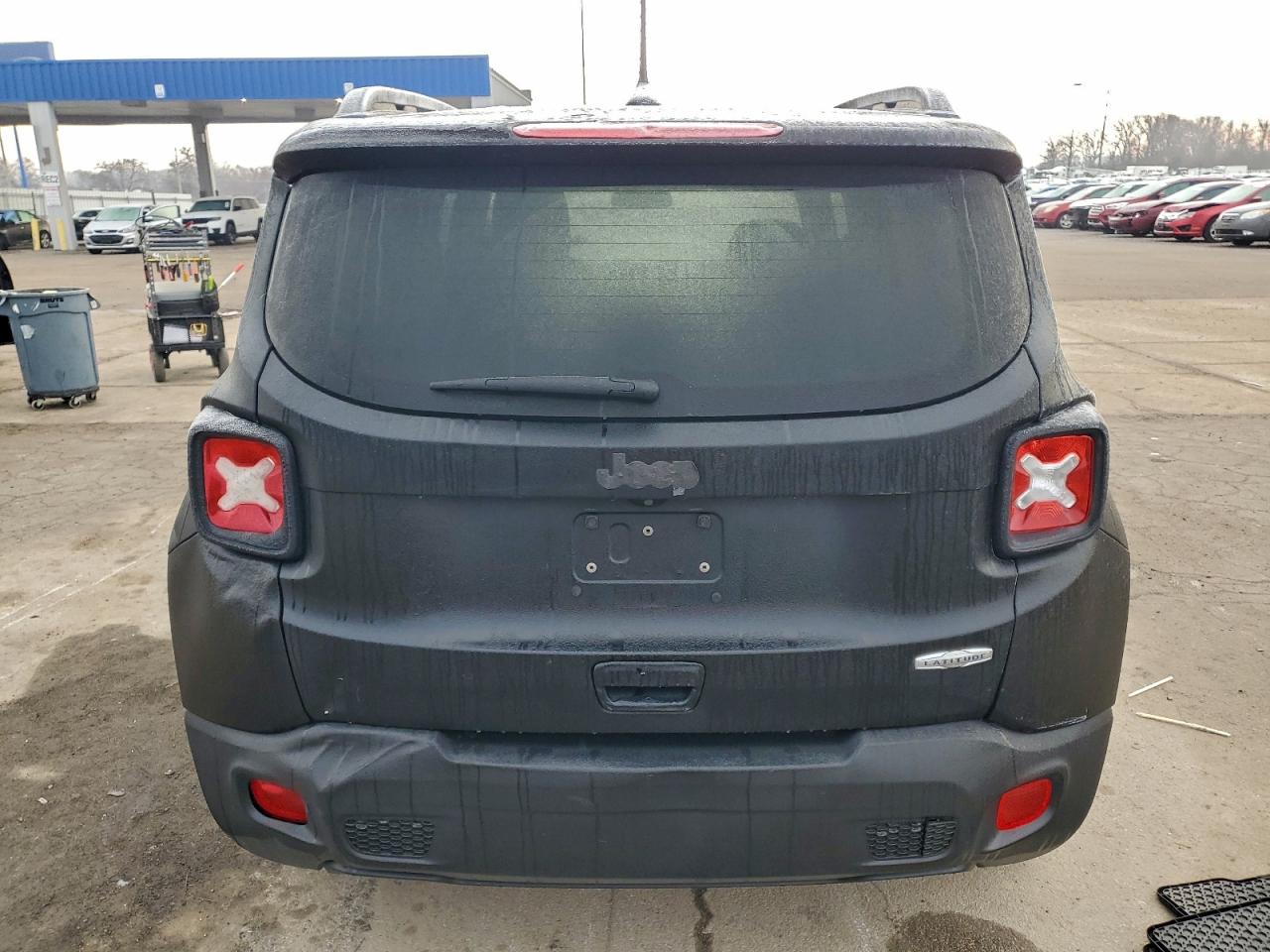 Jeep Renegade Latitude Image 4