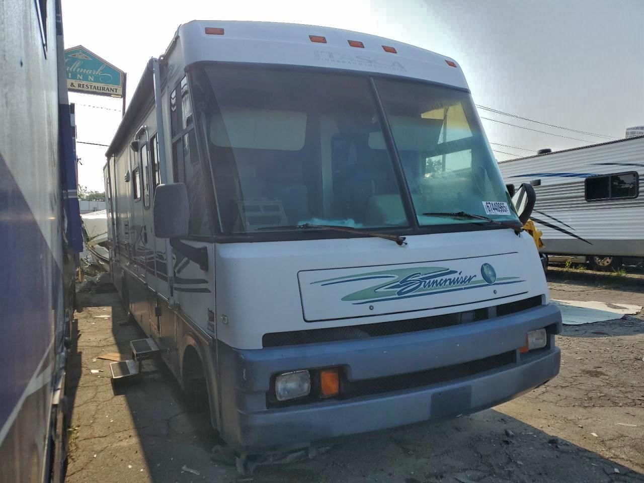 Chevrolet P30 Image 1