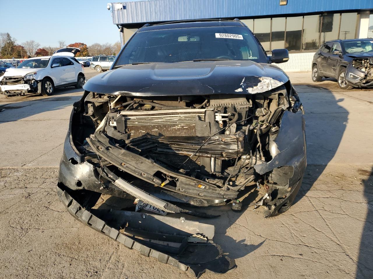 Ford Explorer Limited Image 5