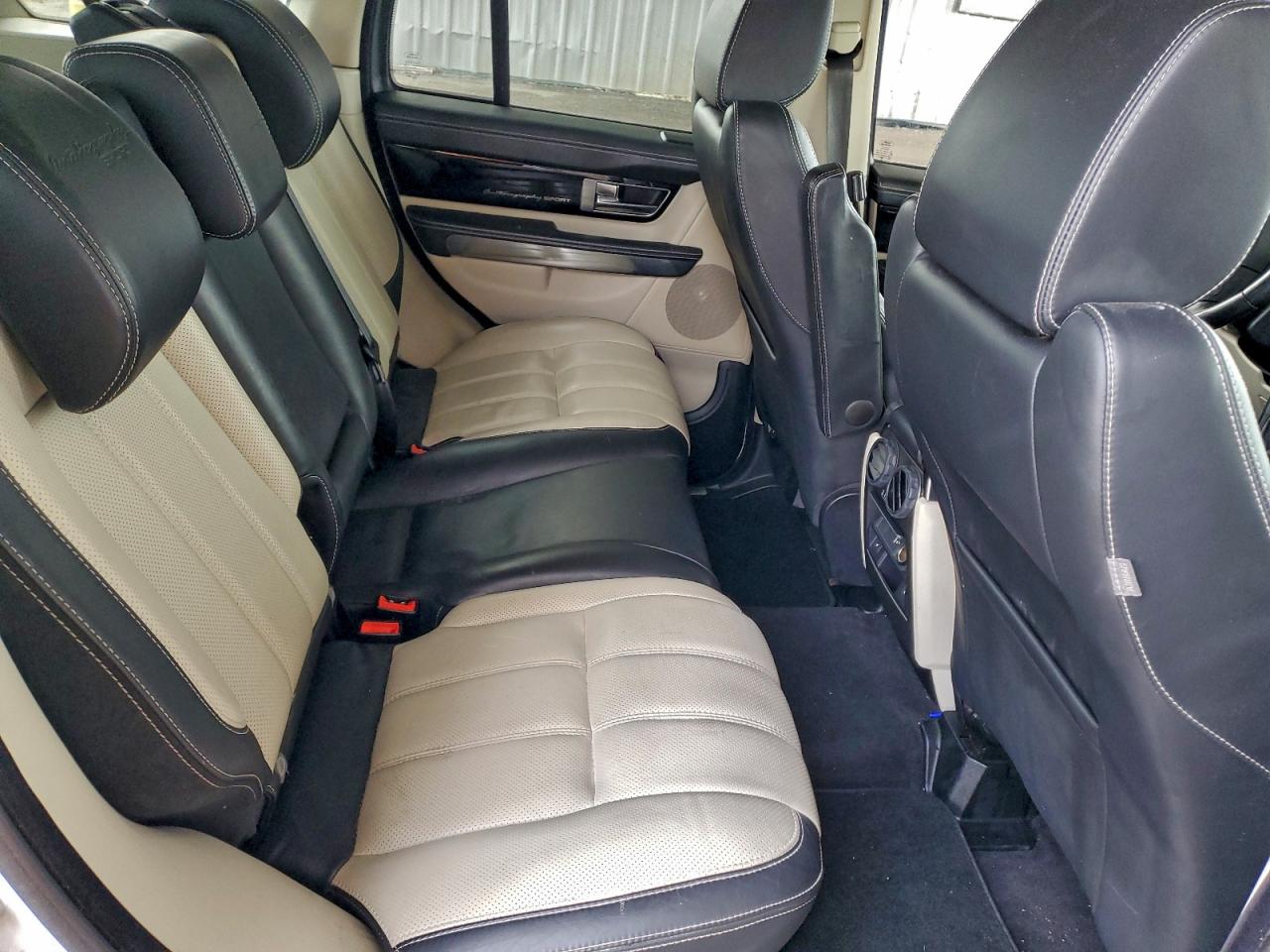 Land Rover Range Rover Autobiography Image 10