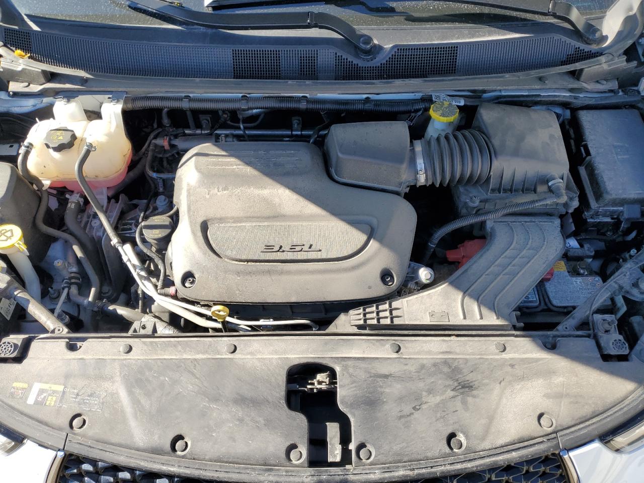 Chrysler Pacifica Touring L Image 8