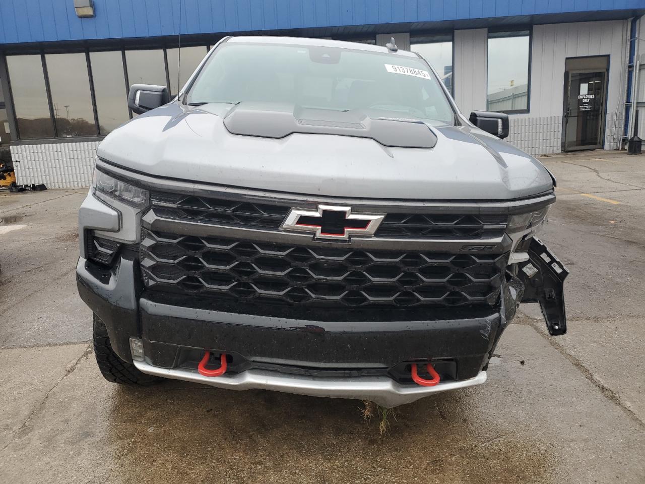 Chevrolet Silverado K1500 Zr2 Image 3