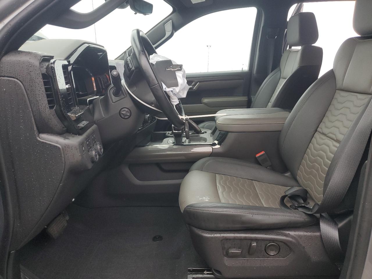 Chevrolet Silverado K1500 Zr2 Image 4