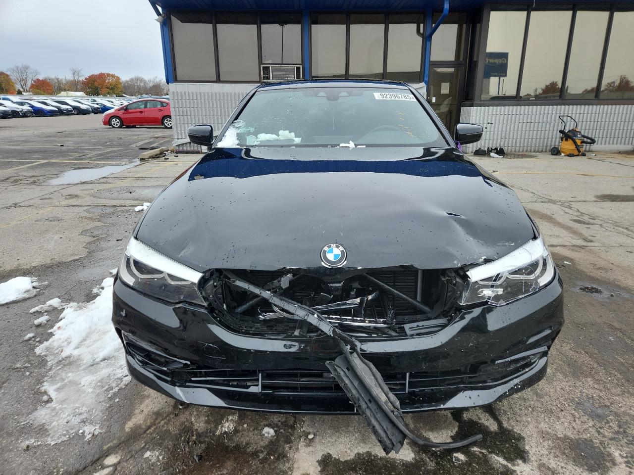 BMW 5 Series Xi Image 12