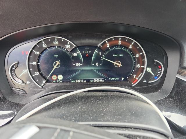 BMW 5 Series Xi Image 8