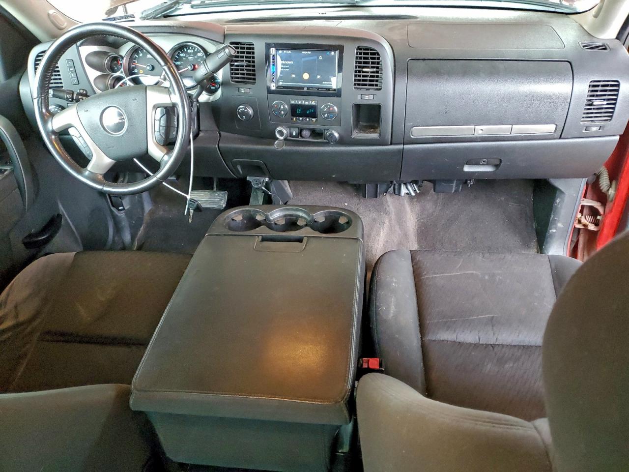GMC Sierra K1500 Sle Image 2