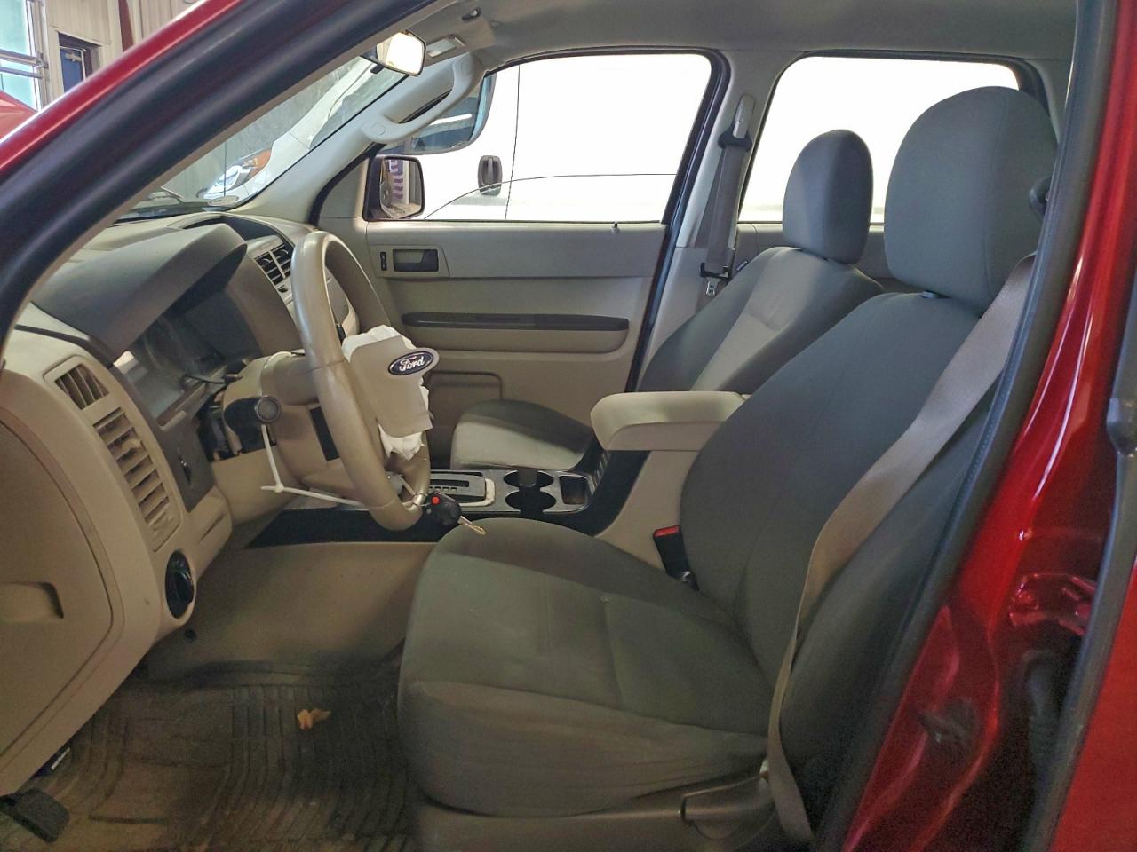 Ford Escape Xls Image 6