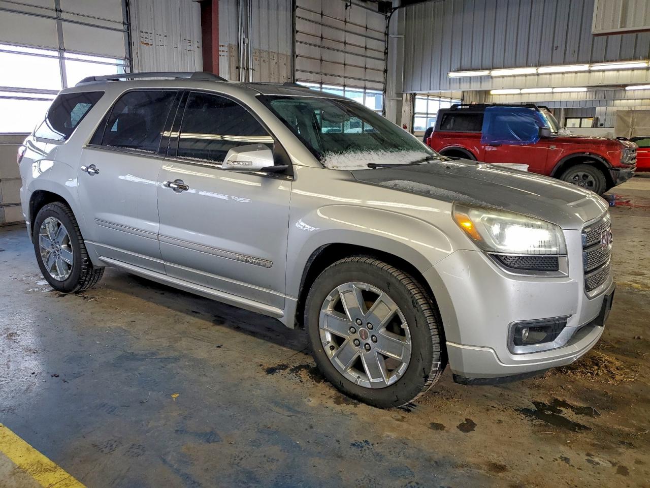 GMC Acadia Denali Image 9