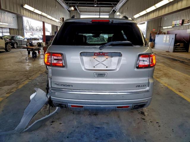 GMC Acadia Denali Image 11