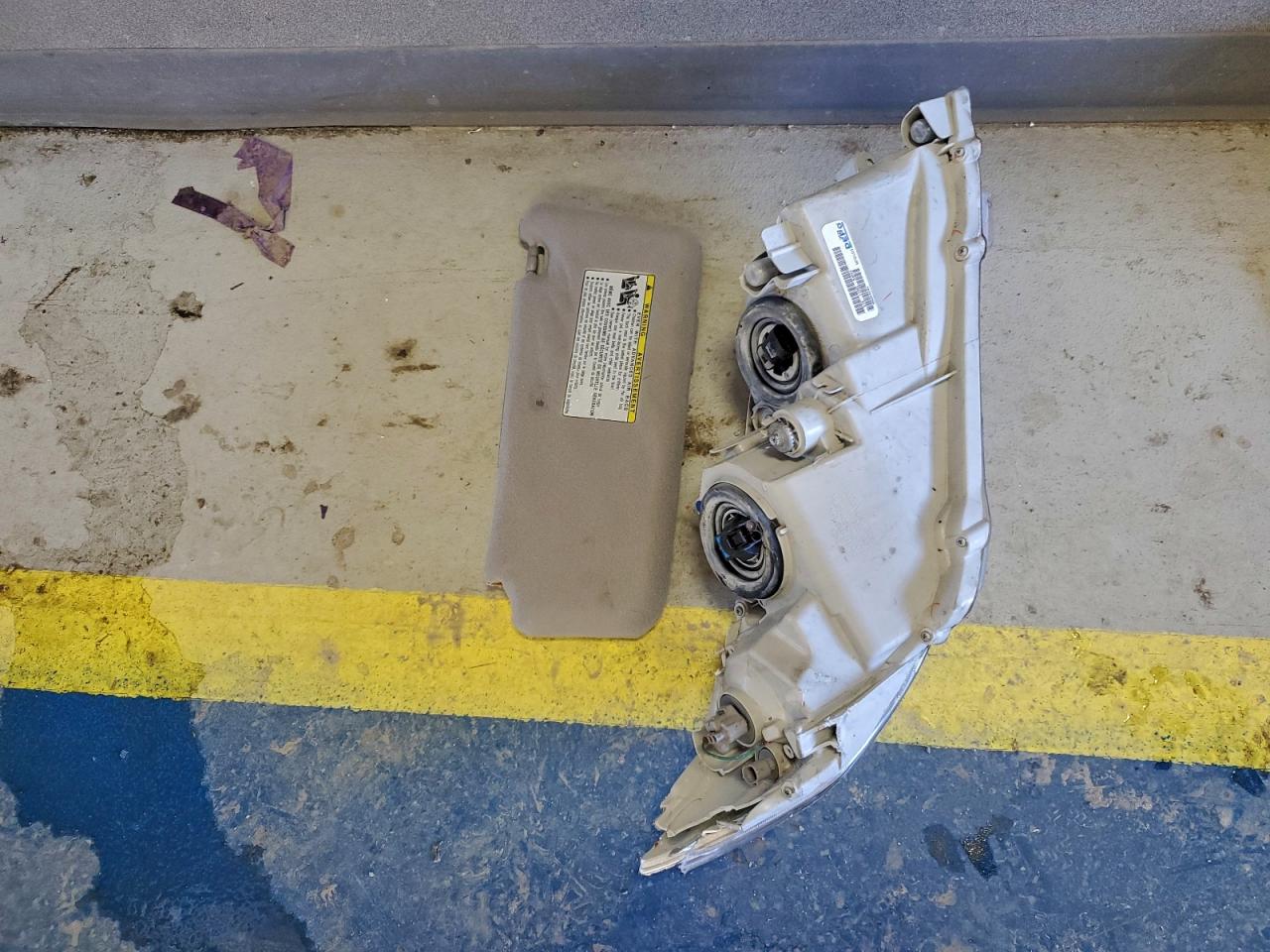 Toyota Camry Hybrid Image 7