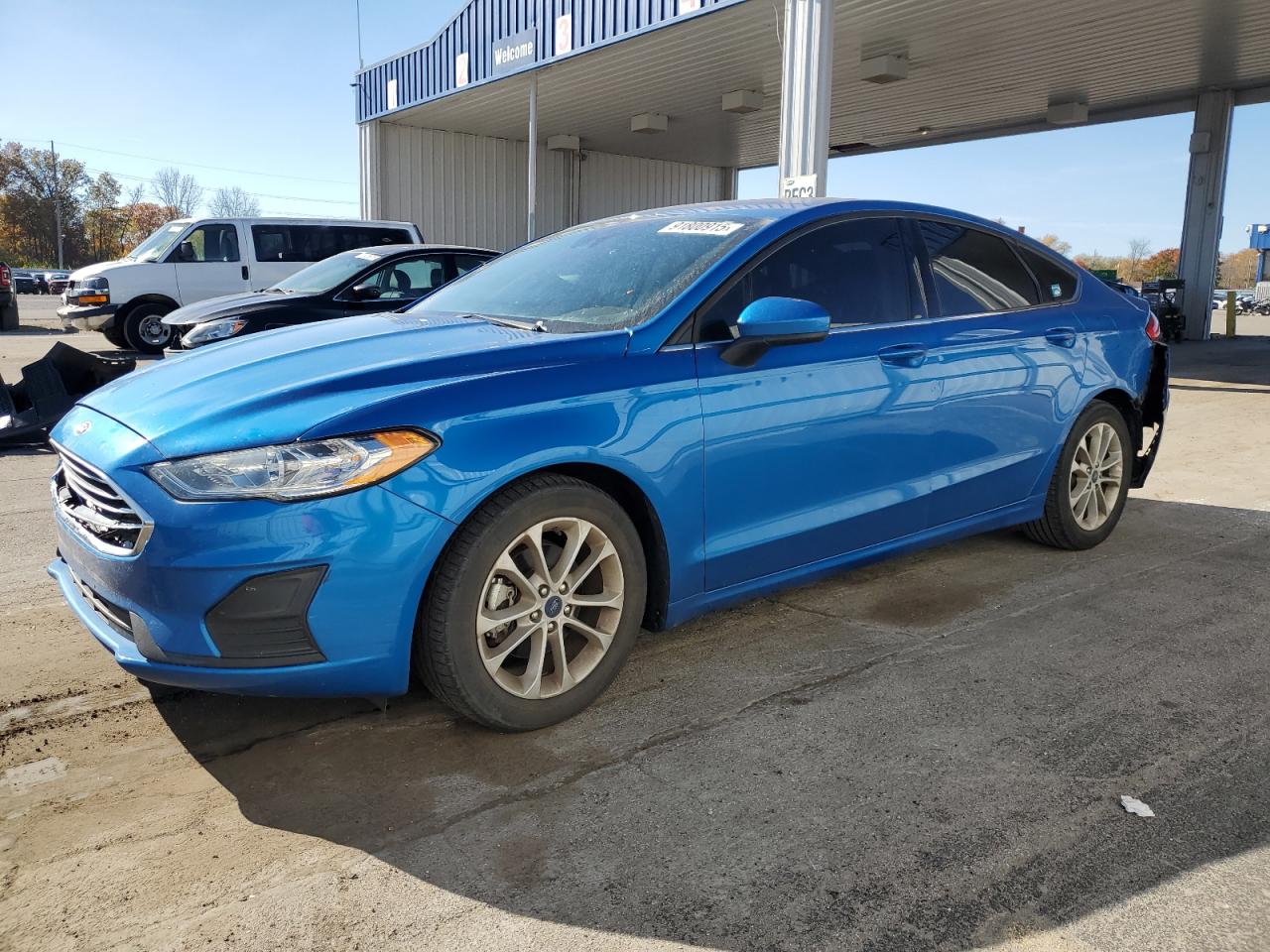 Ford Fusion Se Image 1