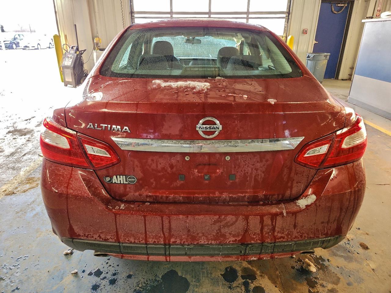 Nissan Altima 2.5 Image 9