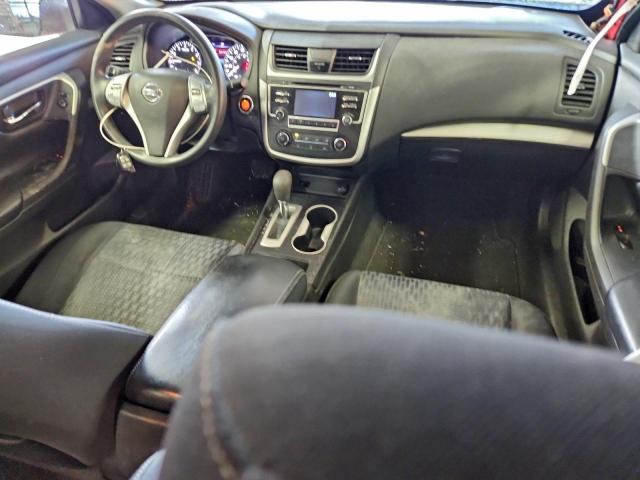 Nissan Altima 2.5 Image 3