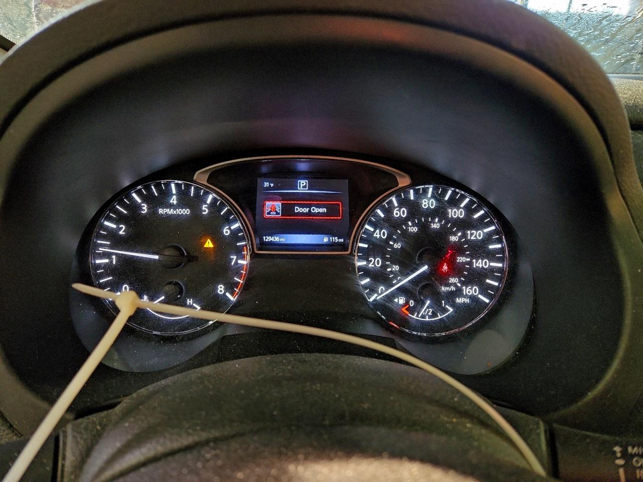 Nissan Altima 2.5 Image 4