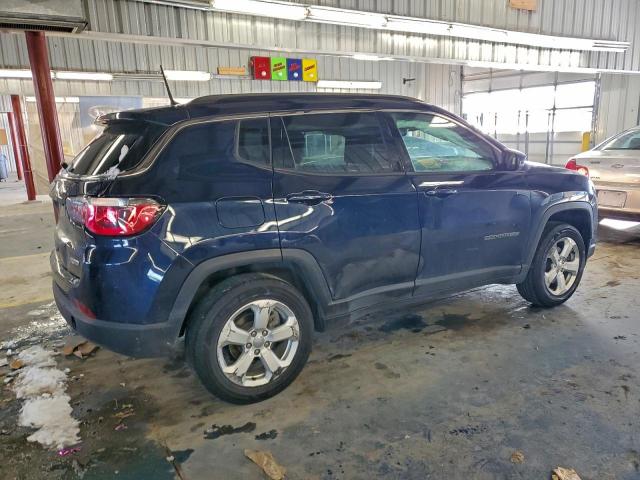 Jeep Compass Latitude Image 2