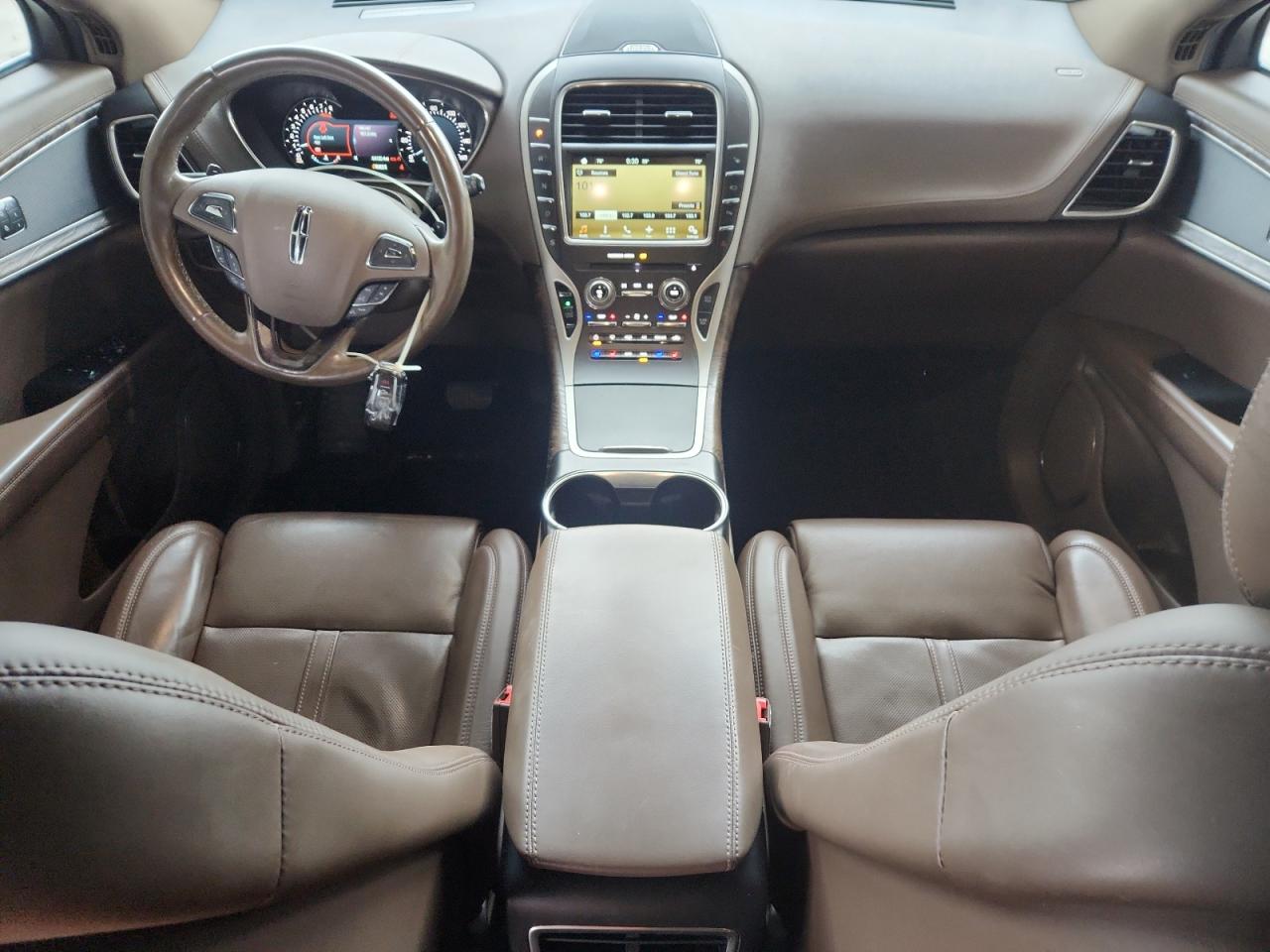 Lincoln MKX Reserve Image 10