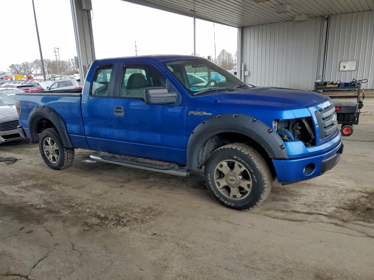 Ford F-150 Super Cab Image 2