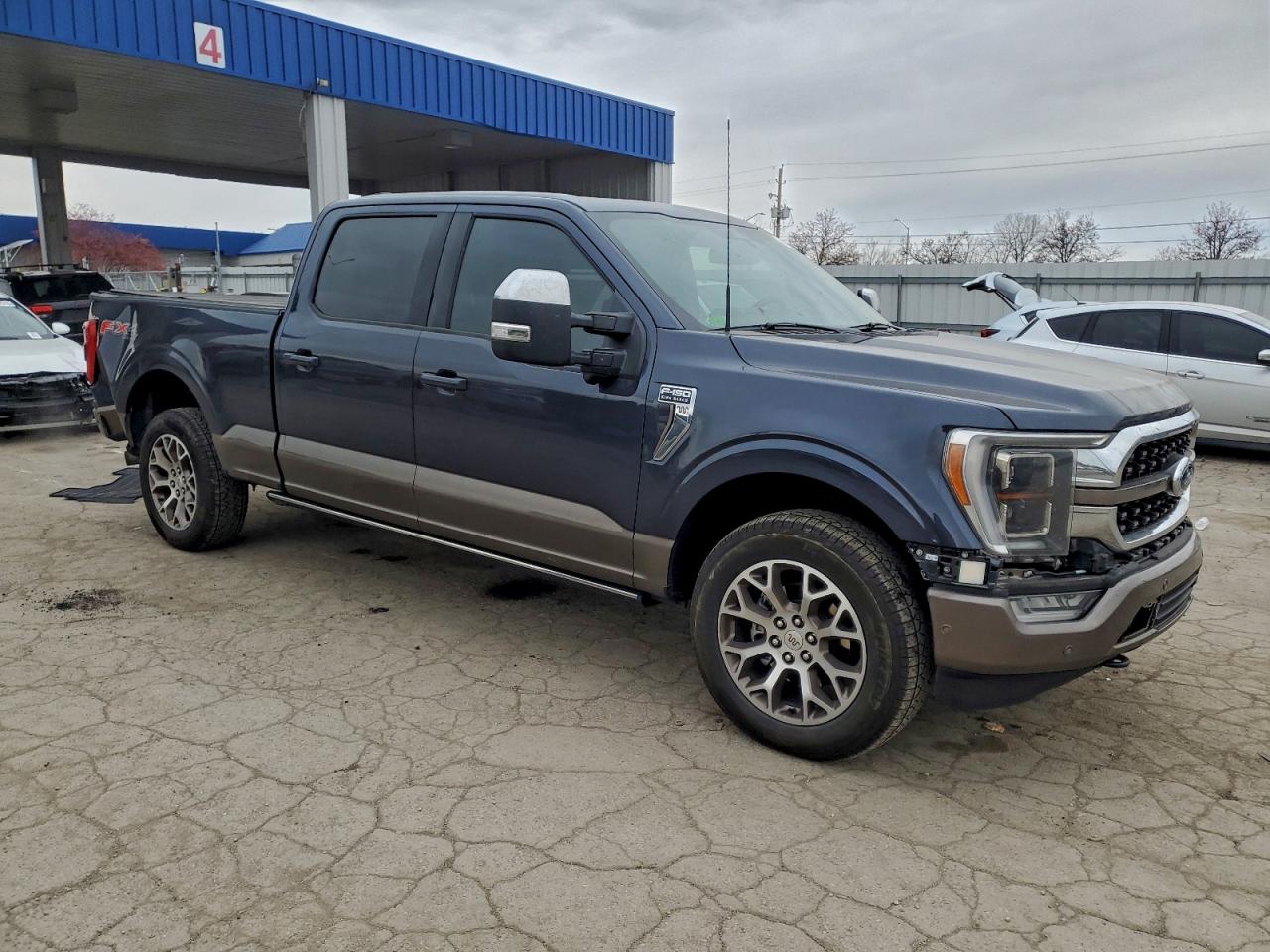 Ford F-150 Supercrew Image 4