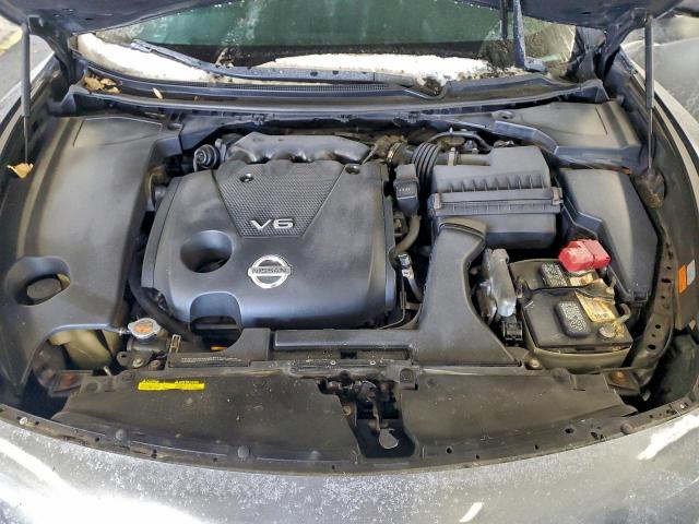 Nissan Maxima S Image 10