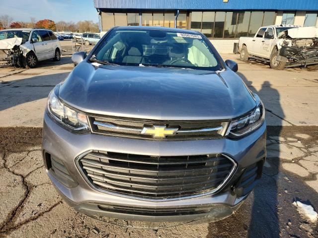 Chevrolet Trax Ls Image 5