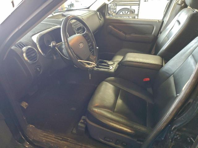 Ford Explorer Limited Image 11