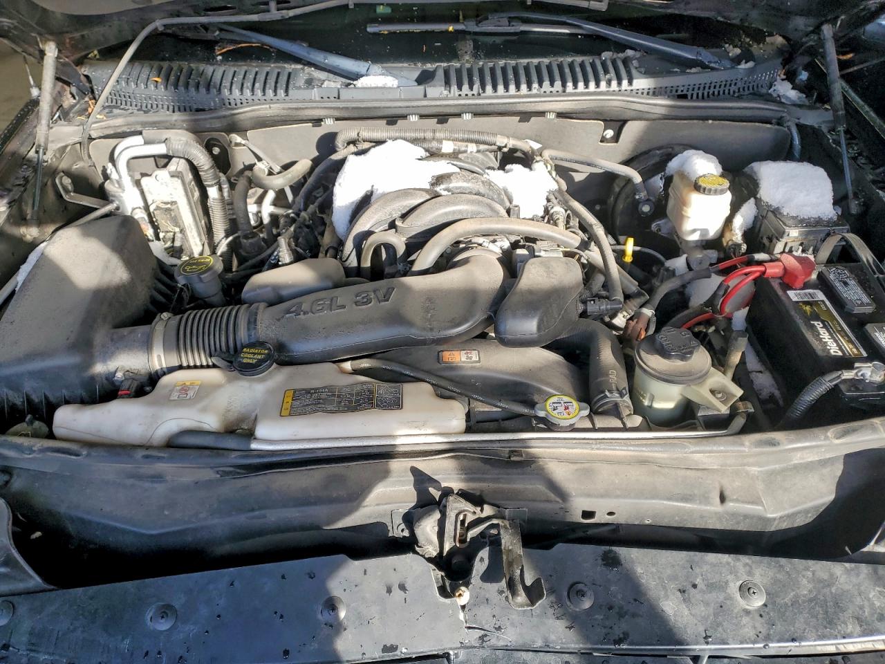 Ford Explorer Limited Image 6