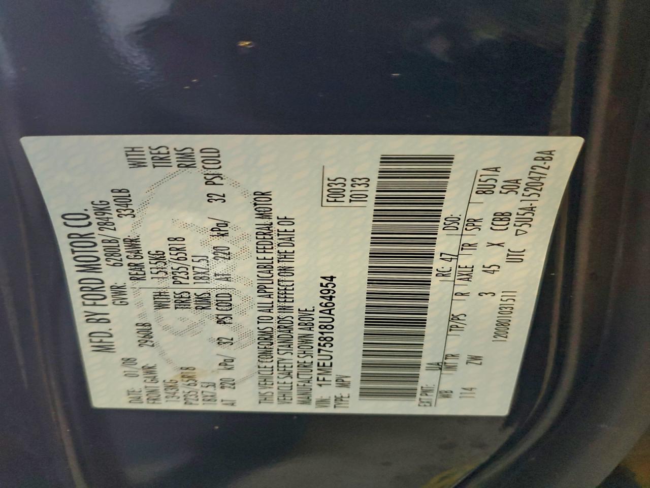 Ford Explorer Limited Image 4