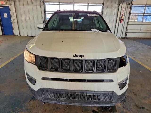 Jeep Compass Latitude Image 5