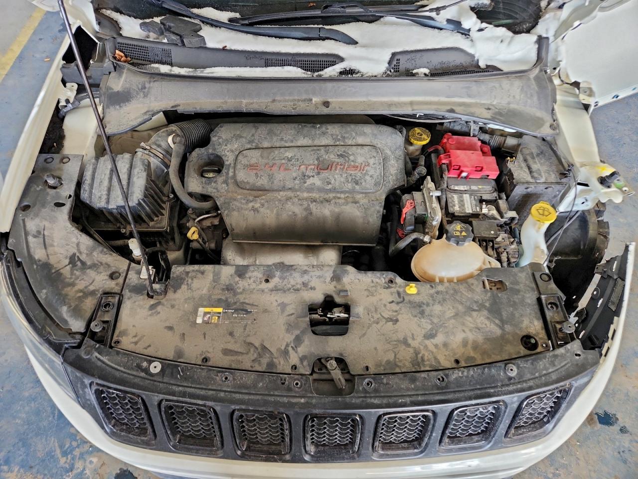 Jeep Compass Latitude Image 6