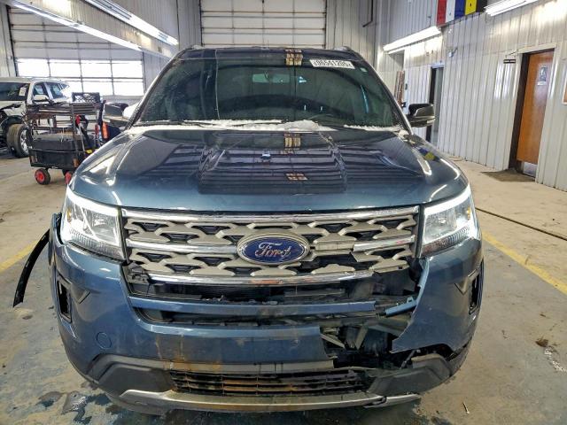 Ford Explorer Xlt Image 4