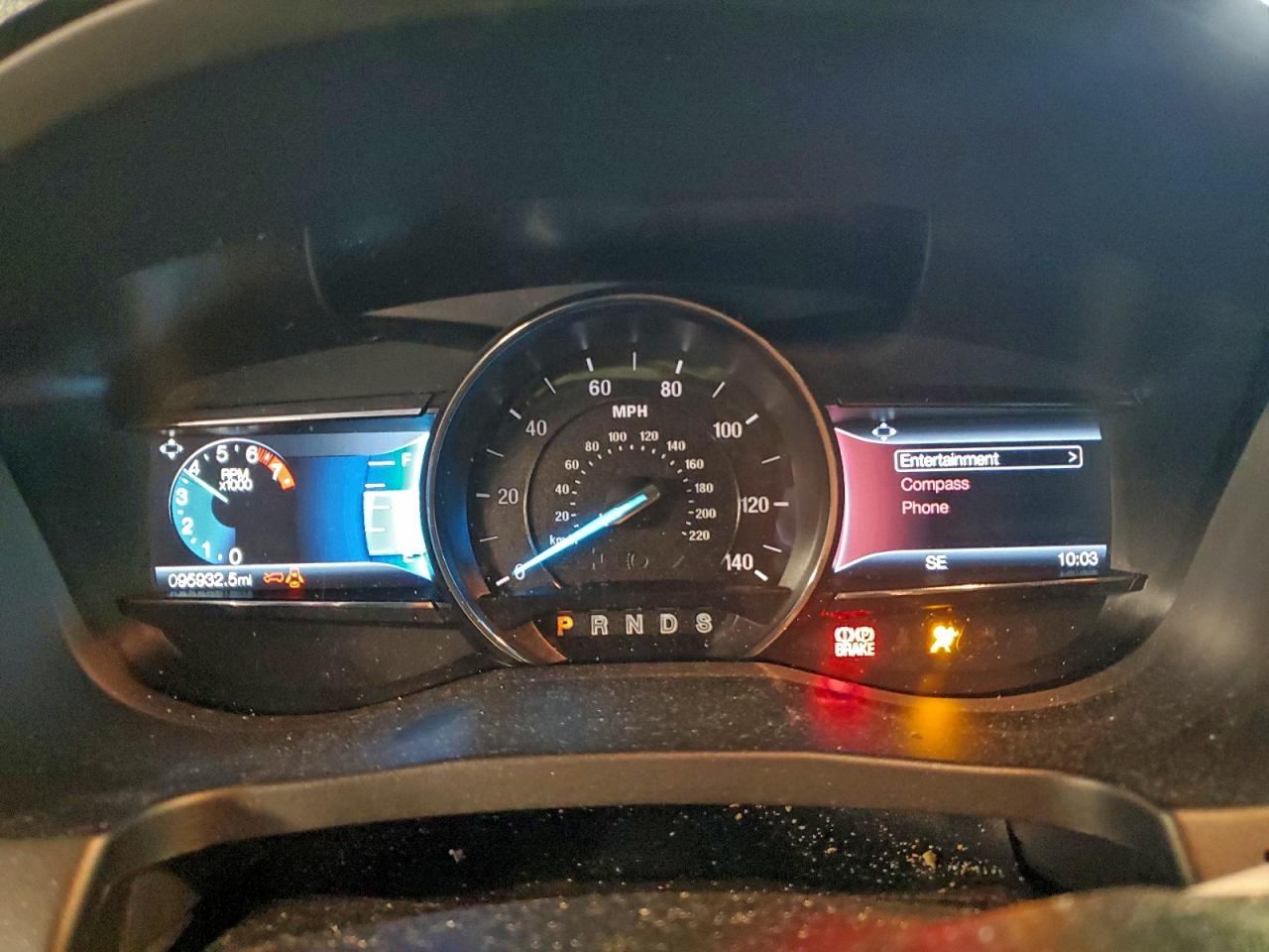 Ford Explorer Xlt Image 6